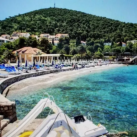 Anka - Terrace / Next To The Dubrovnik